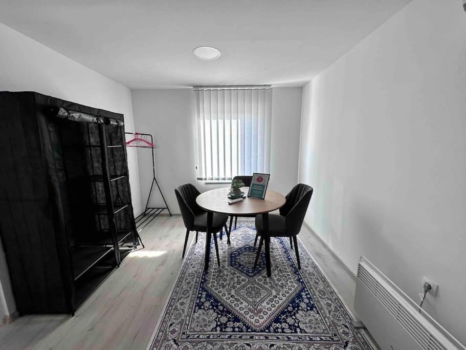 Apartment Easy Go Sarajevo Bagian luar foto